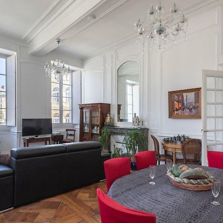 Les Suites De Philippe By Cocoonr Rennes Esterno foto